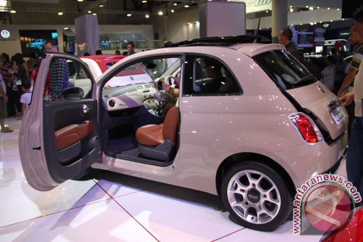 Fiat 500 terbaru diperkenalkan di Geneva Auto Show