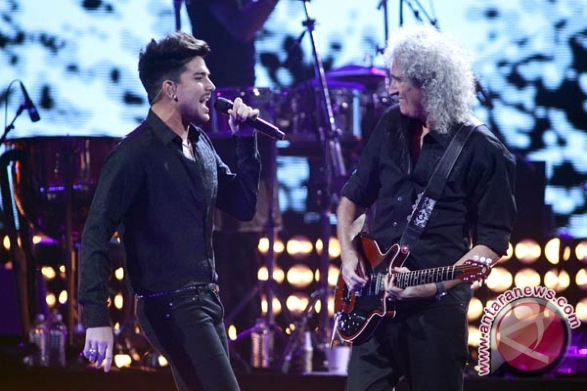 Adam Lambert konser bareng Queen!