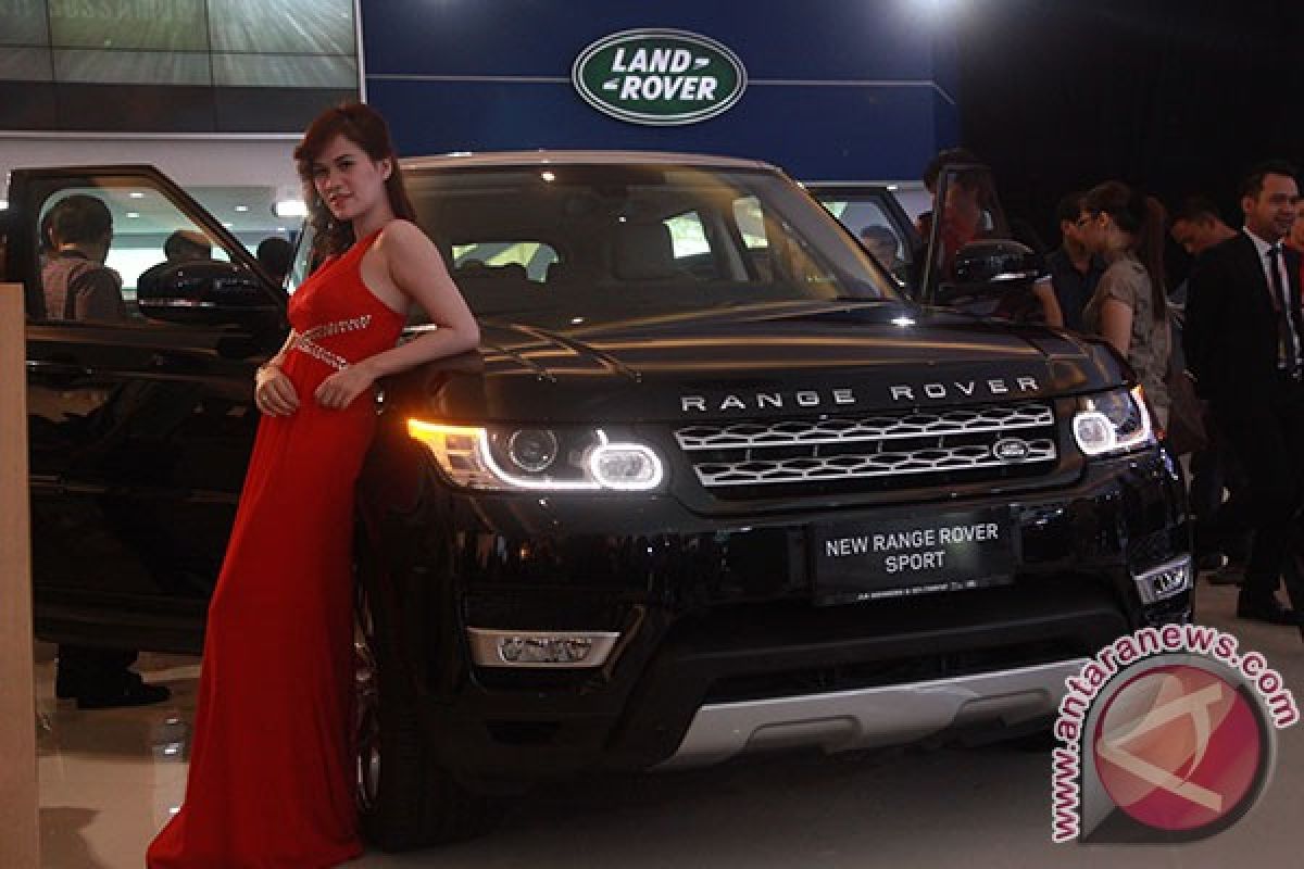 Range Rover termahal di IIMS 2013  Rp4,3 M