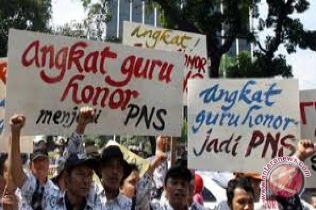 Honorer K2 Penajam Tuntut Diangkat Jadi PNS