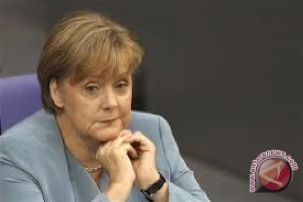 Angela Merkel Buru Tahta ke Tiga