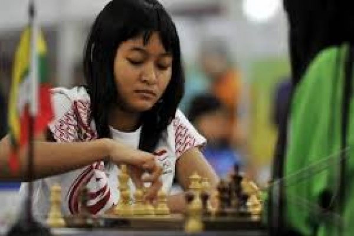 Medina Raih Gelar Woman Grandmaster di Turki