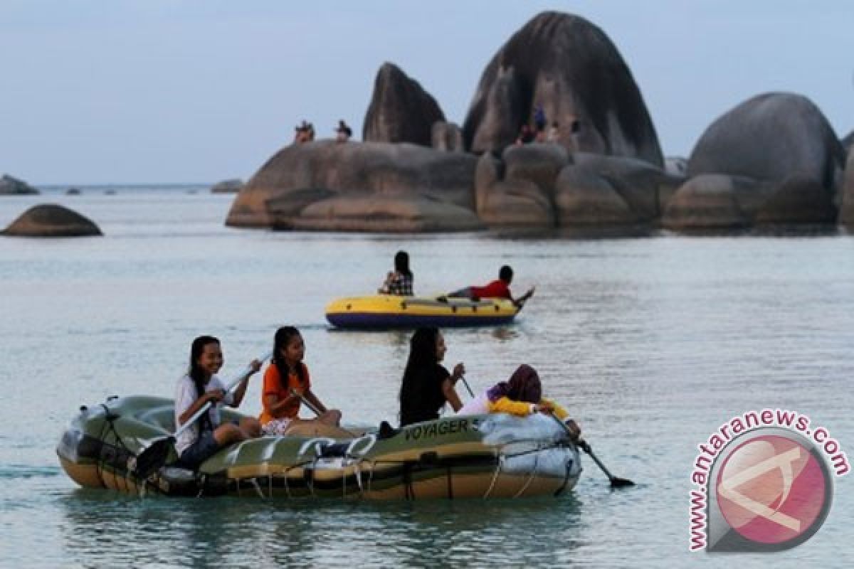 Abrasi Sulbar akibat air laut meninggi