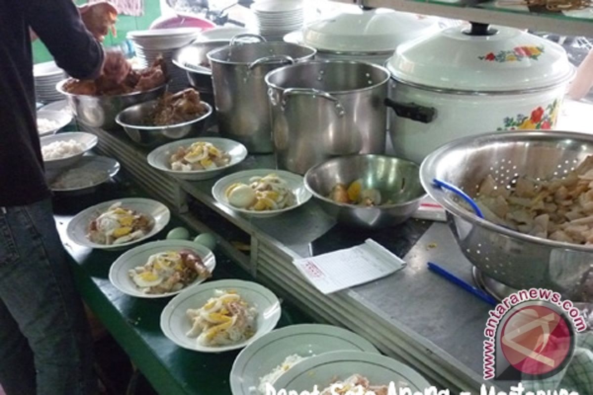 Nikmati Kuliner Banjar Tepian Sungai 