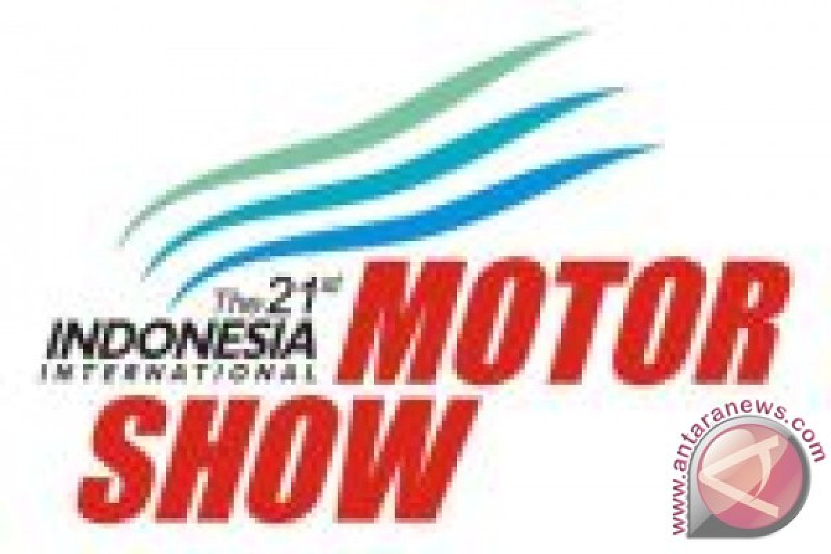 Progress of Commercial Vehicles at Indonesia International Motor Show (IIMS) 2013