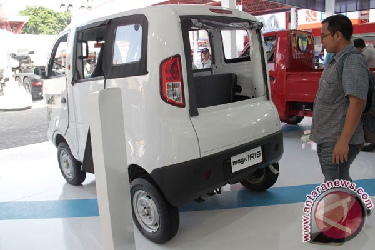 Tata Magic Iris 610 cc diesel pengganti motor roda tiga