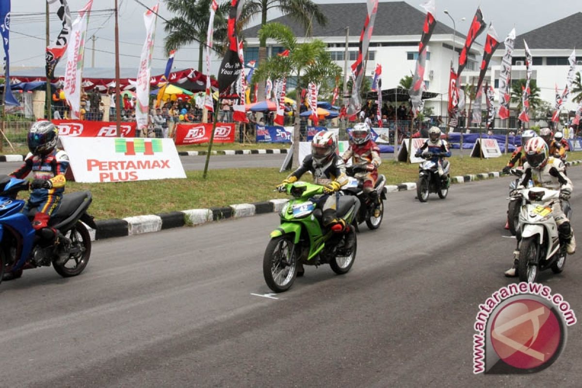 Ratusan pebalap ikuti Motoprix region Sumatera 2017