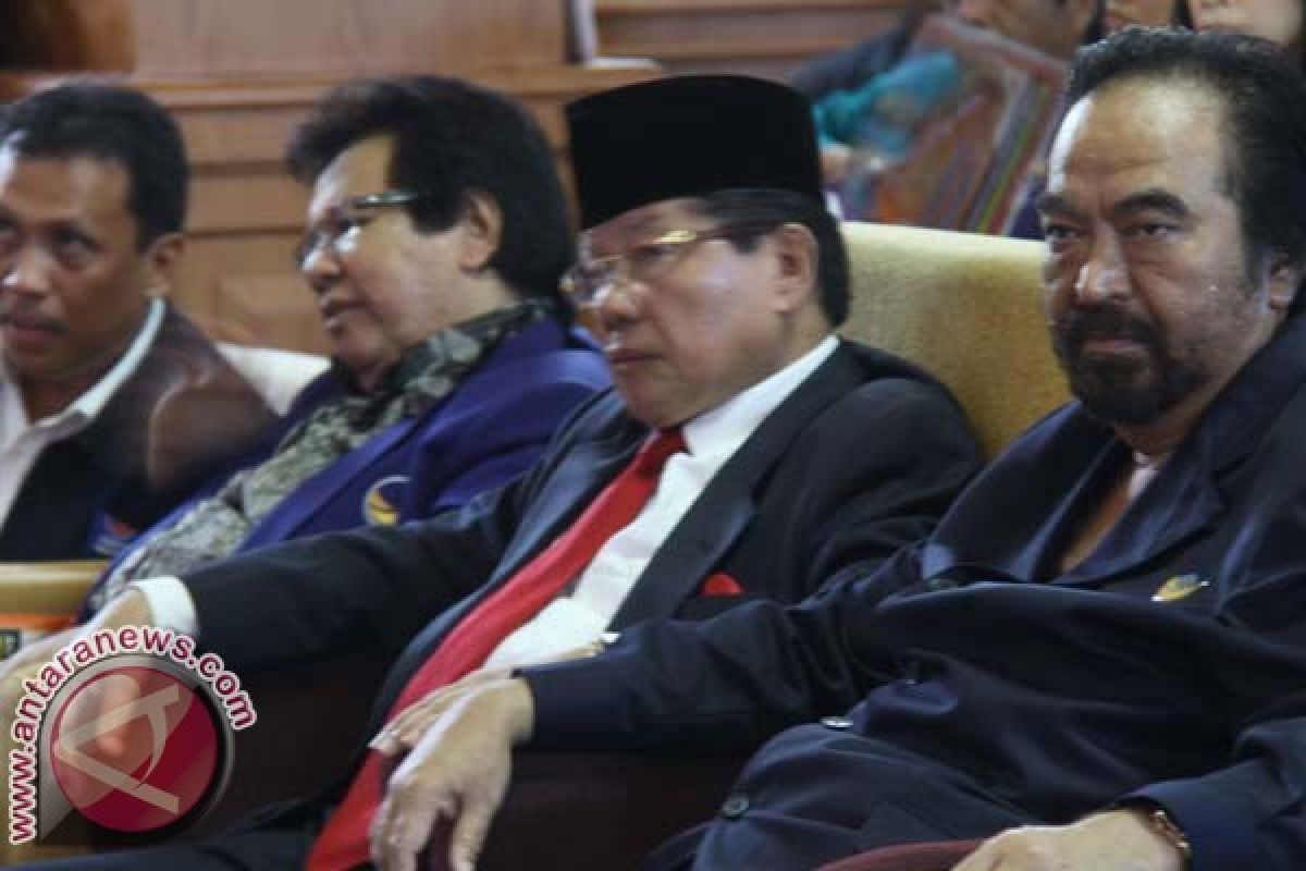 Surya Paloh Bekali Caleg di Mamuju 