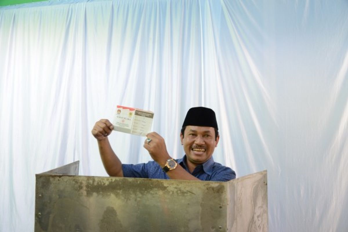 Quick count LSI: Rachmat Yasin unggul 64,68 persen