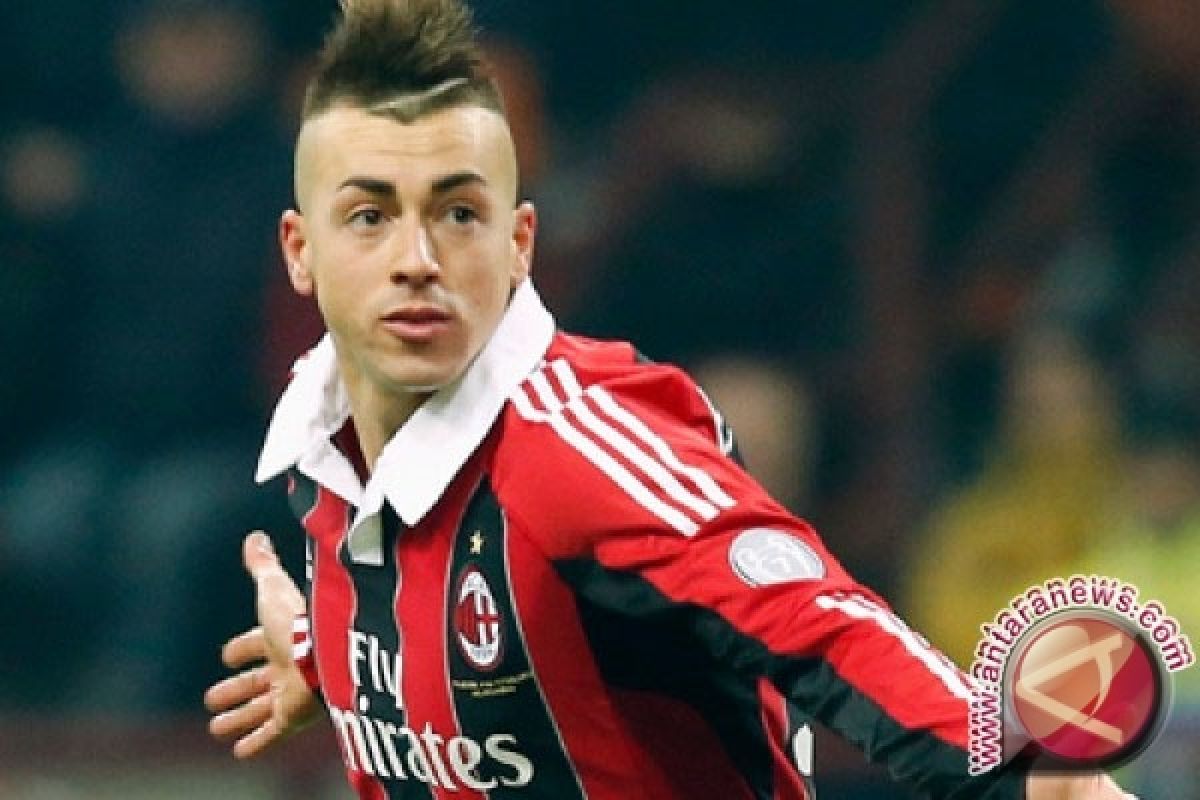  El Shaarawy Bakal Absen Saat Milan Hadapi Ajax