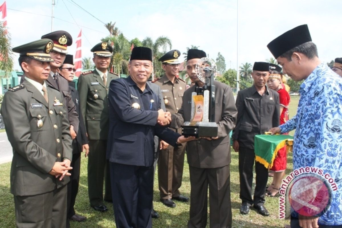 Sintang Juara Umum di Festival Budaya Bumi Khatulistiwa Kalbar