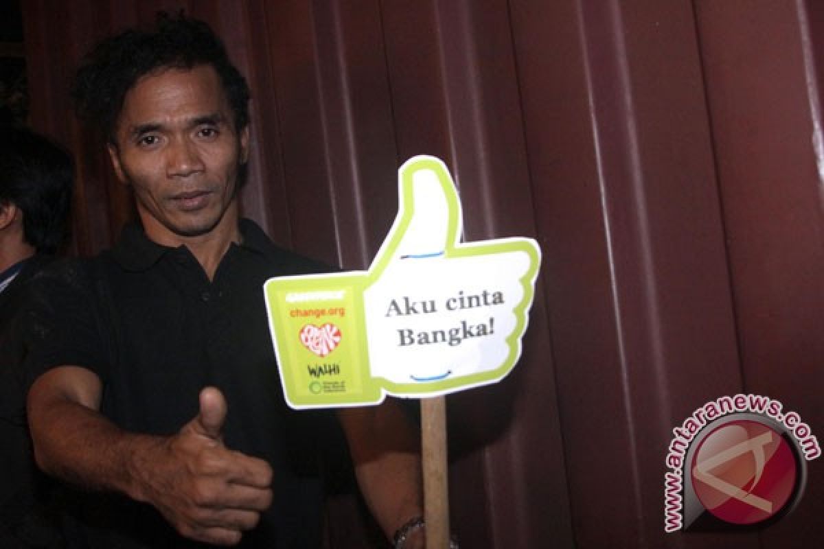 Kaka Slank: menari untuk berekspresi