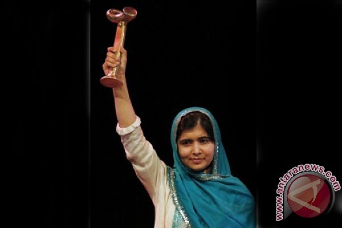 Malala terima anugerah "Anna Politkovskaya Award"