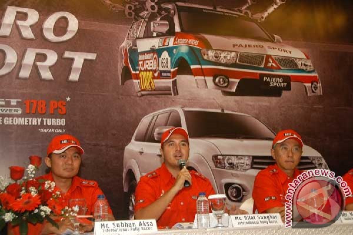 Rifat Sungkar coba kemampuan di rally cross