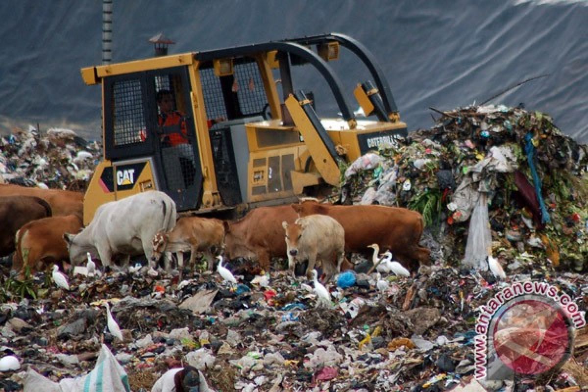 Padang operasikan otomatisasi sistem pembuangan sampah