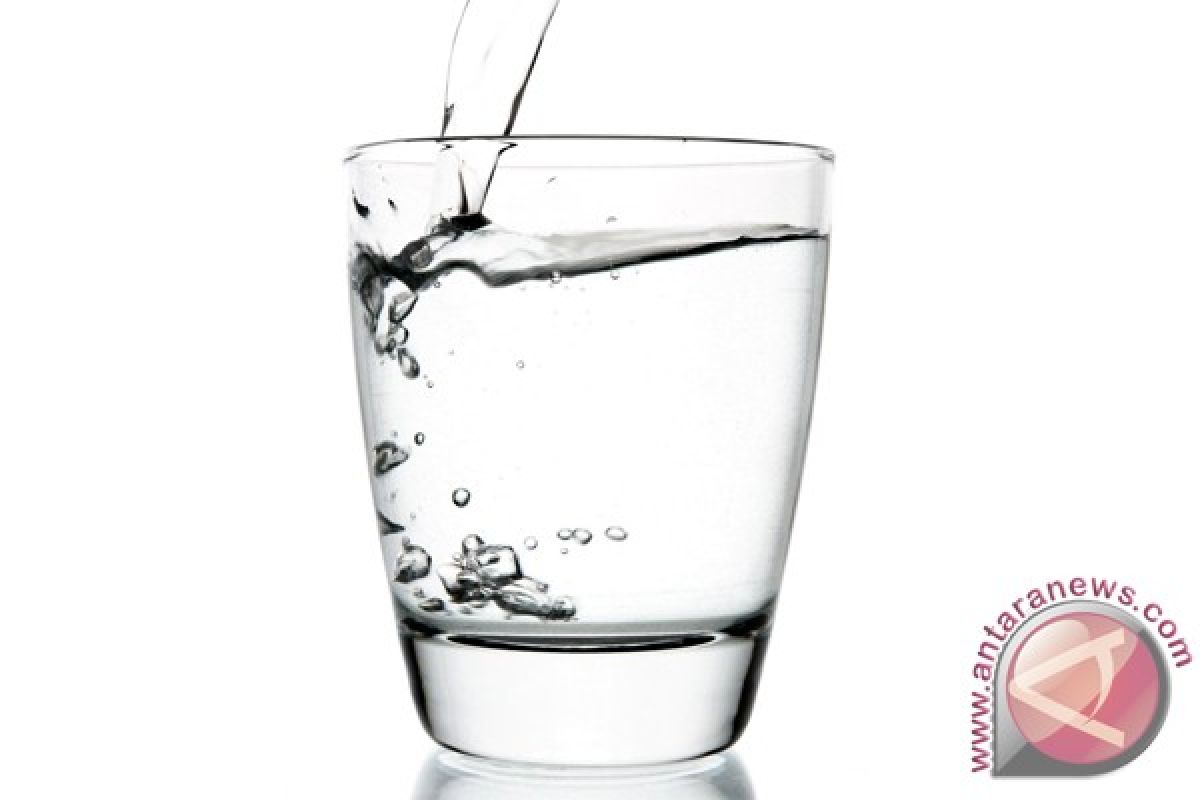 Air putih bantu cegah kenaikan berat badan
