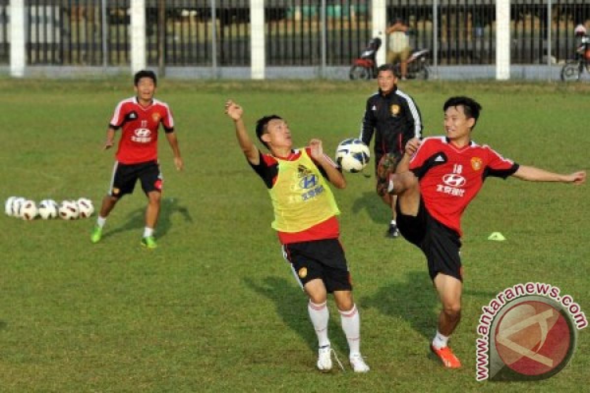 Wasit Singapura pimpin pertandingan Indonesia vs China