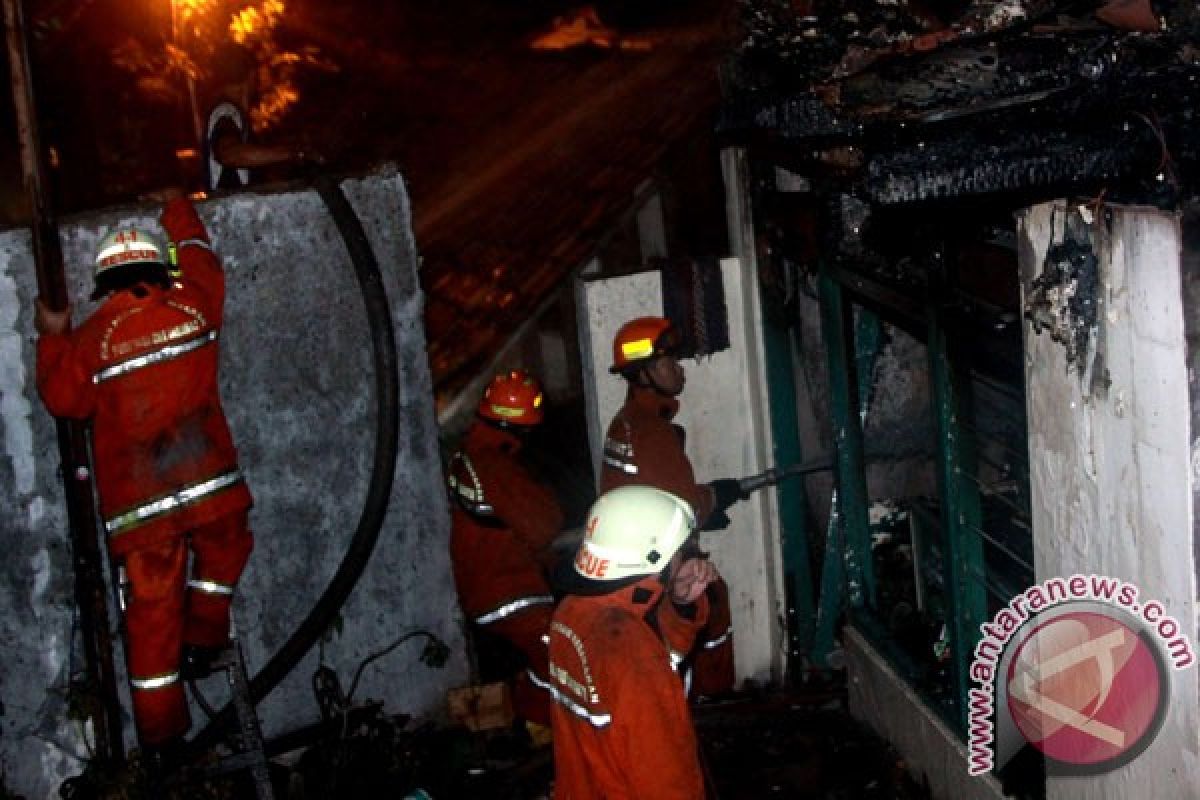 Tujuh rumah terbakar di Pekanbaru