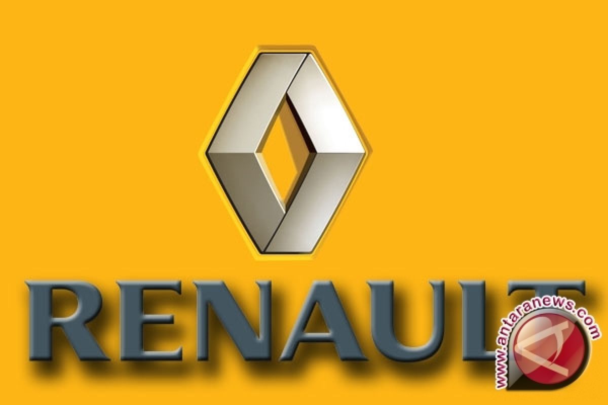 Division Head AEI Ario Soerja Buka Layanan Perbaikan Renault