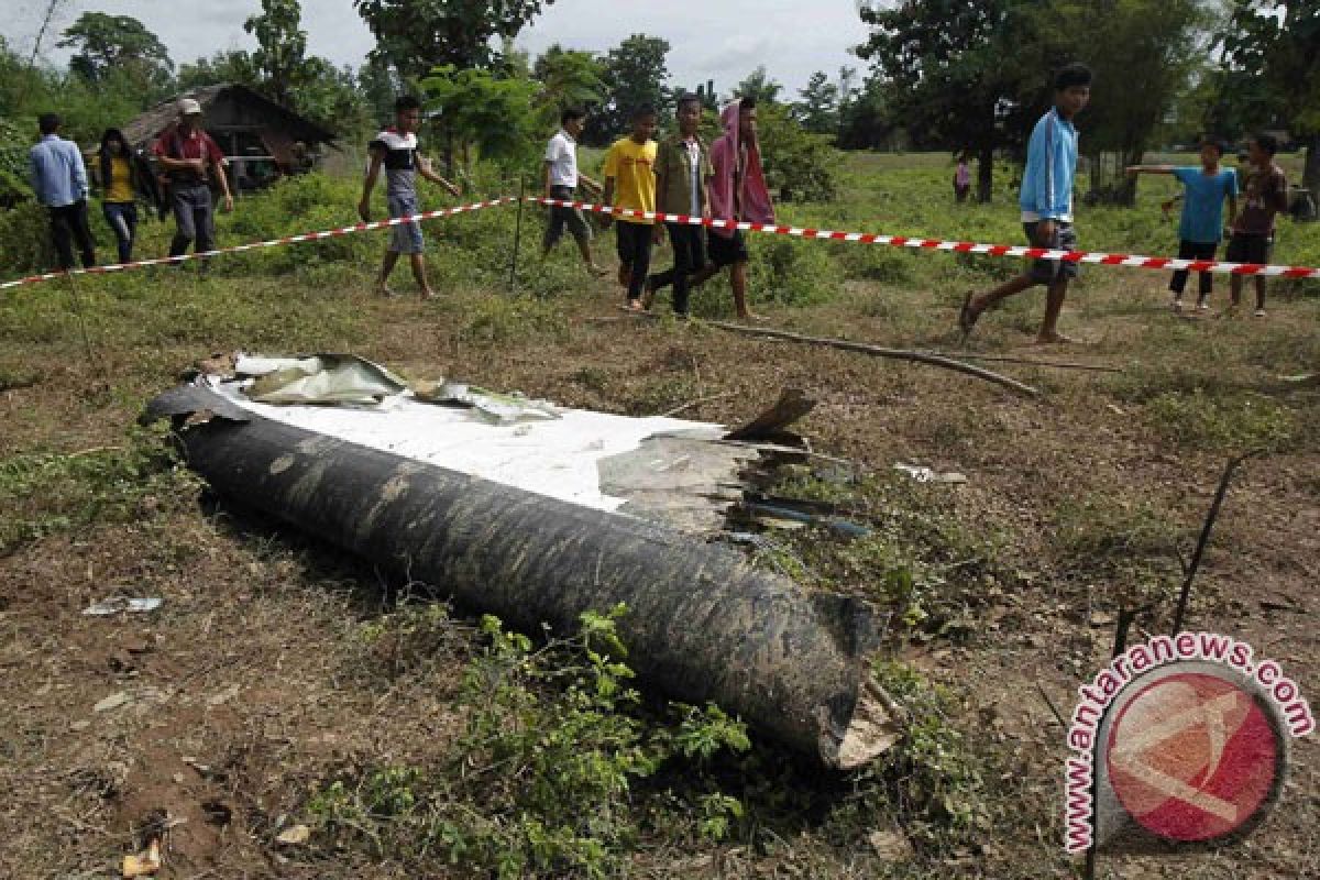 30 mayat ditemukan dari reruntuhan pesawat Lao Airlines