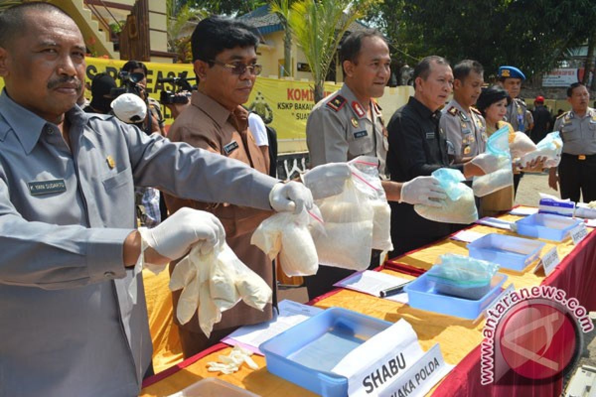 Wiranto minta Kepala BNN kerja keras tangkal narkoba