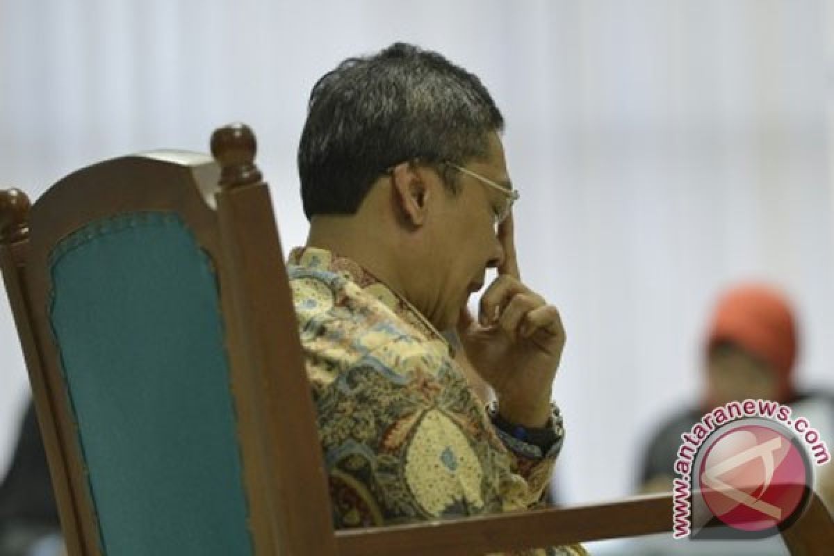 KPK auctions state spoils of Ahmad Fathanah, Heru Sulaksono