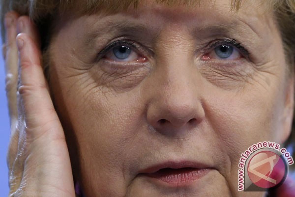 Ponsel Merkel disadap dari luar Kedubes AS