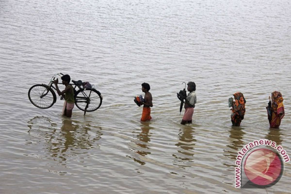 Korban jiwa akibat banjir naik jadi 70 di India Timur