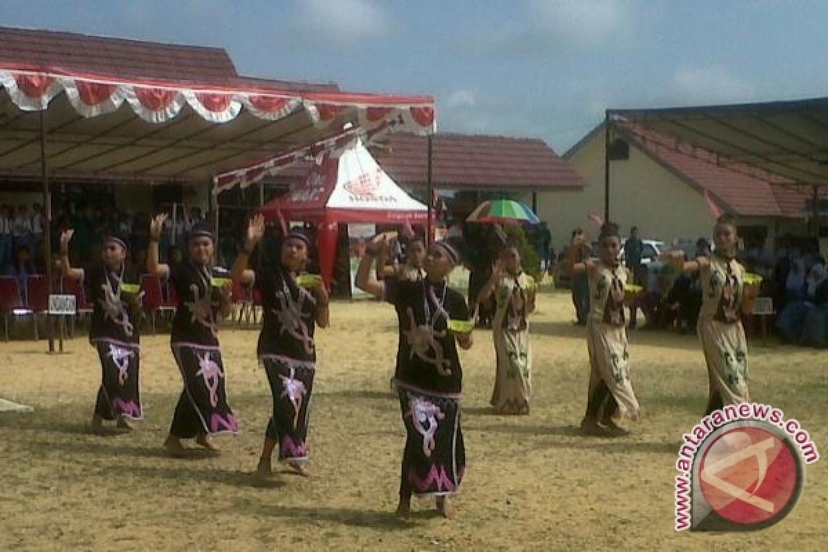 SMKN Ngabang Gelar Bulan Bahasa dan Sastra