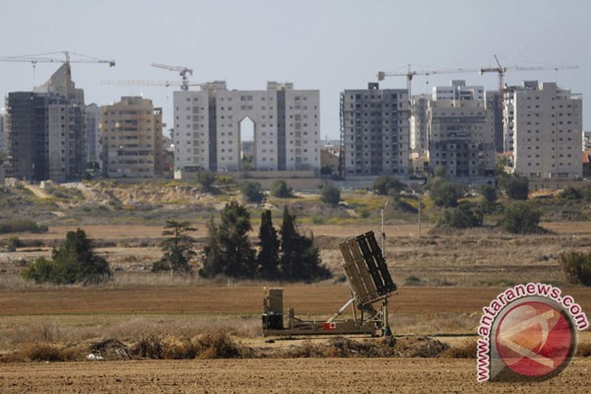 Israel tembakkan rudal, Suriah tangkal dua rudal