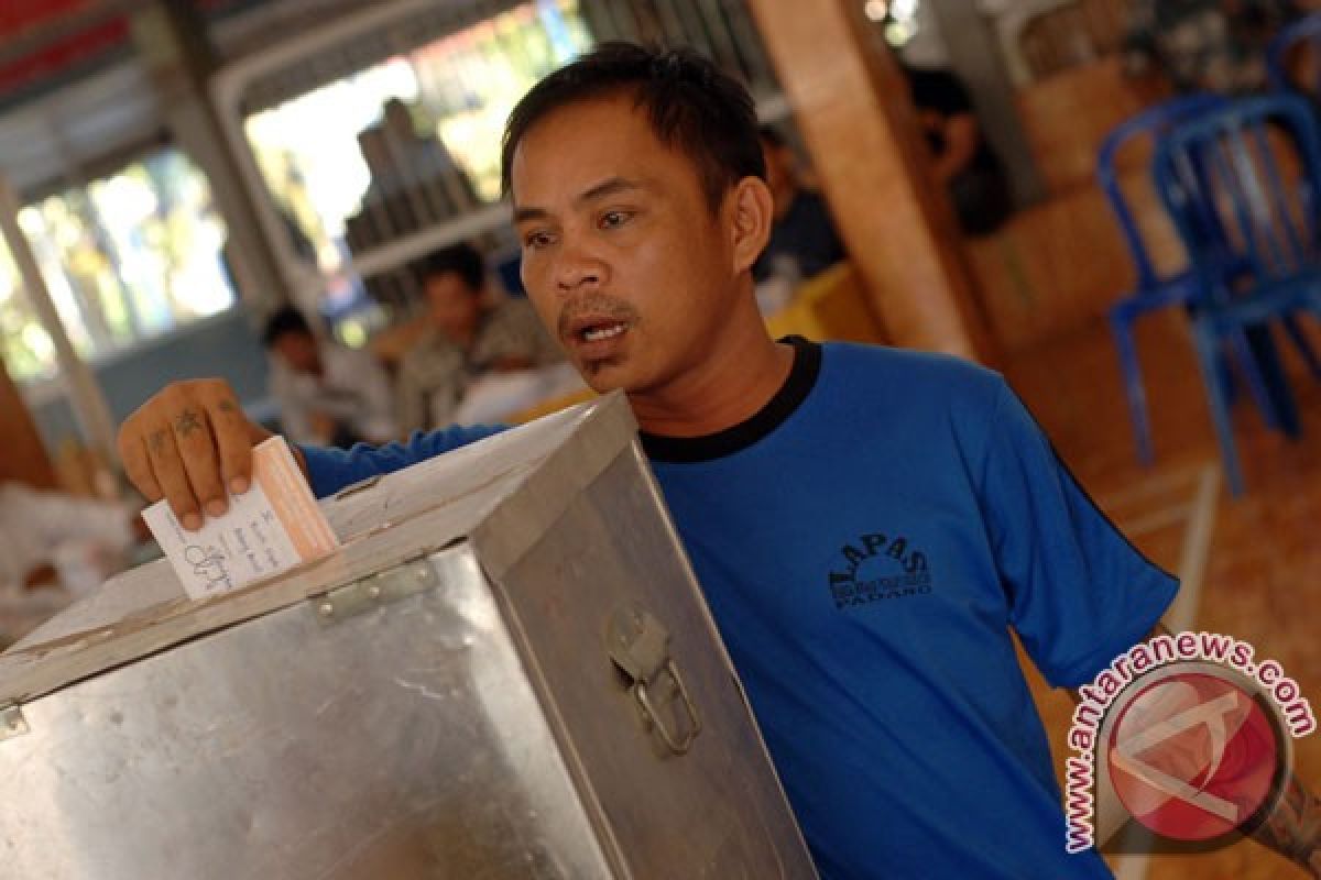 Tiga faktor di balik politik uang