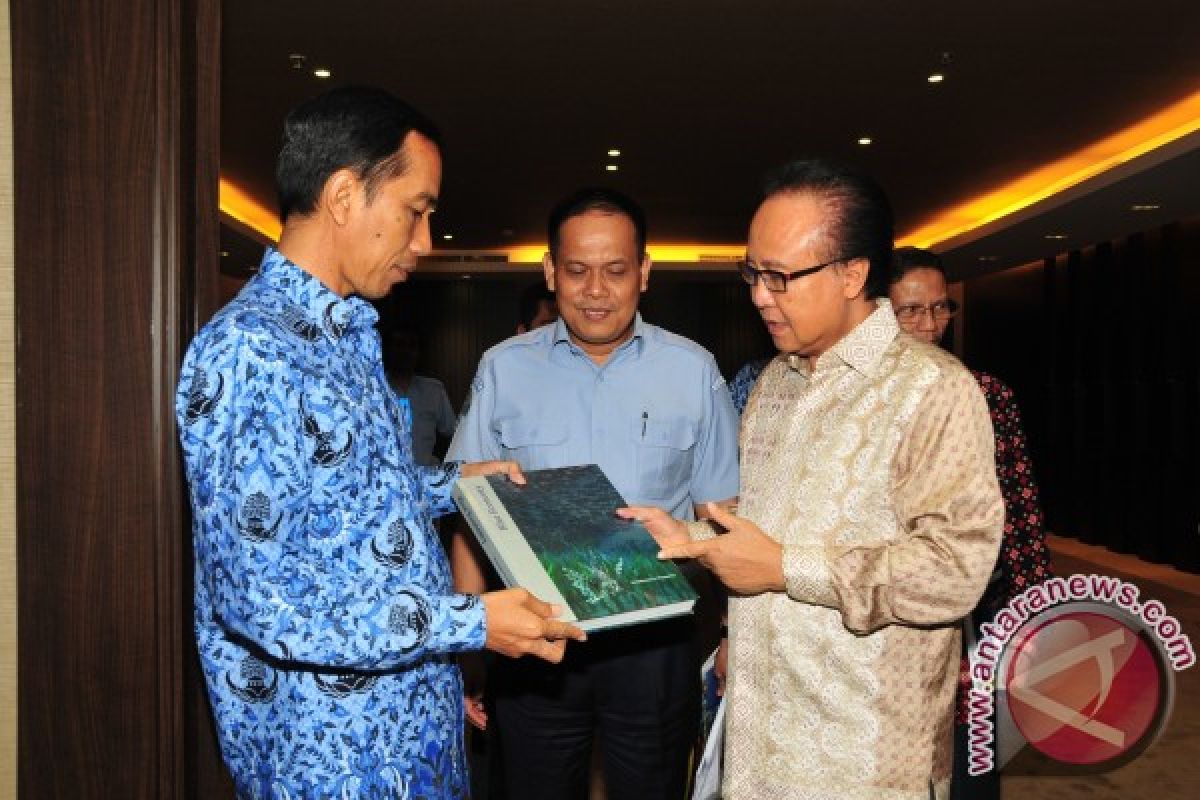 Foto Kunjungan Gubernur DKI Jakarta Jokowi ke Kantor KKP