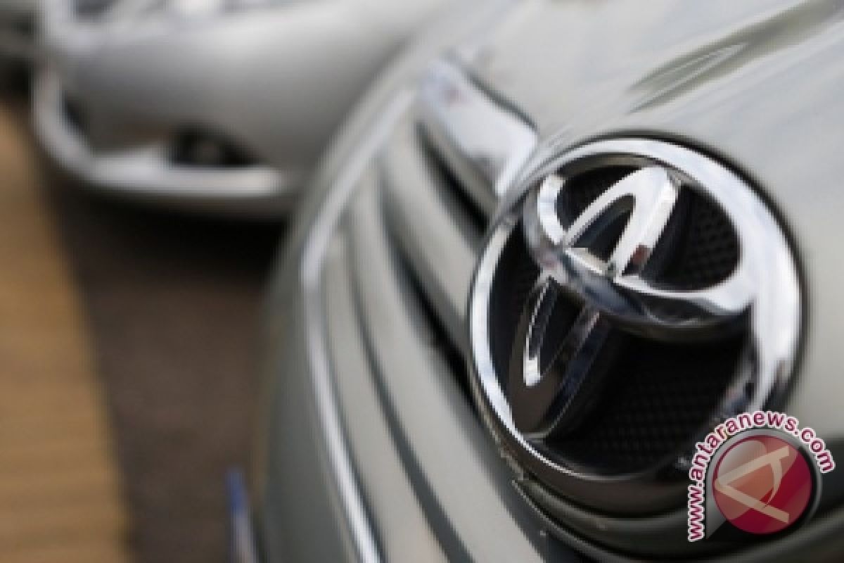 Toyota Raih Indonesia's Most Favorite Netizen Brand 2013 