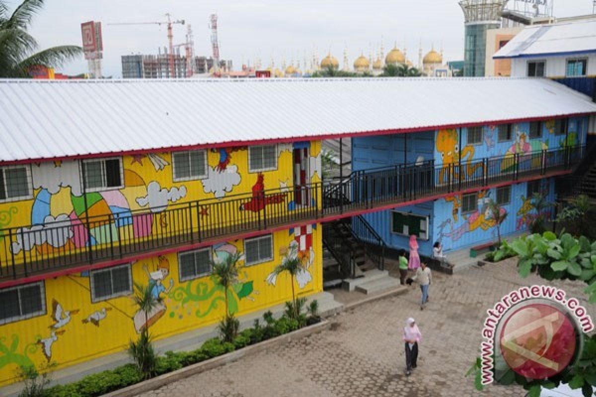 Sekolah kaum marjinal Depok tambah kelas baru