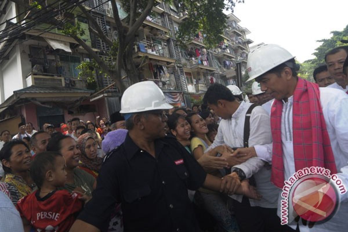 Jokowi resmikan pembangunan Rusunawa Tambora