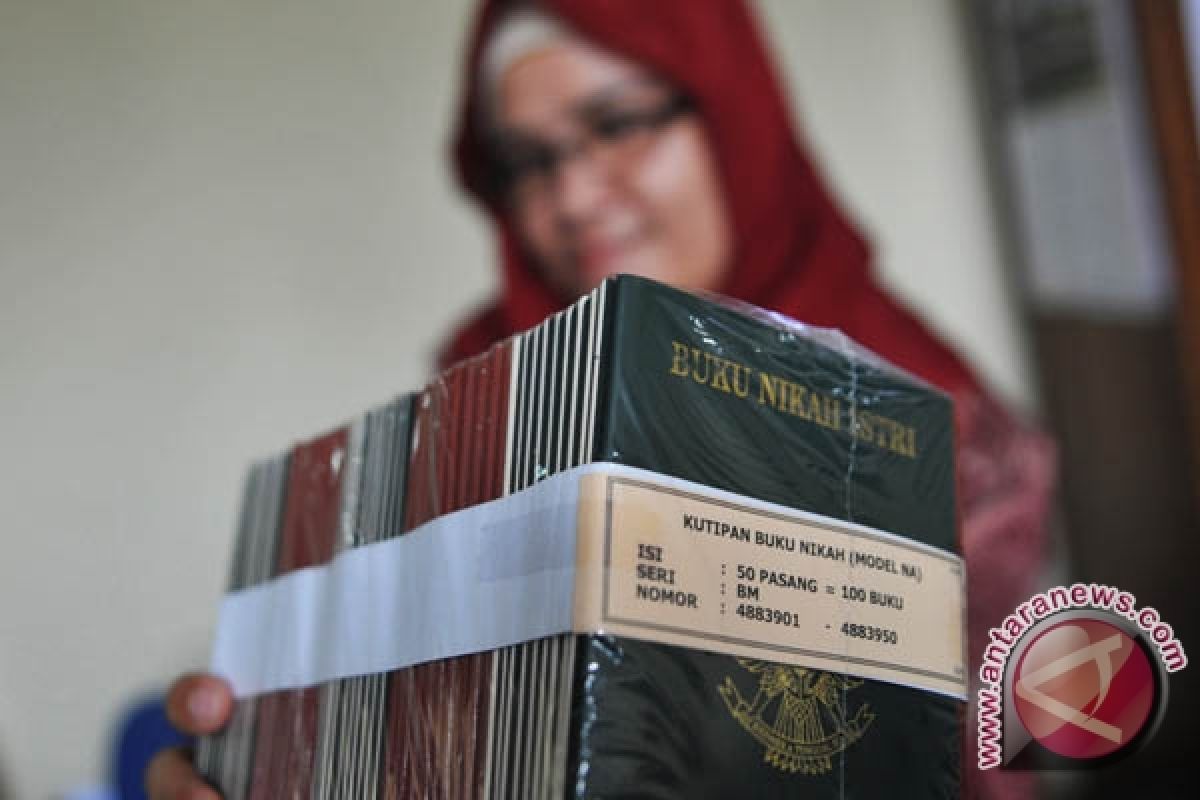 Ketersediaan buku nikah di Palembang masih memadai