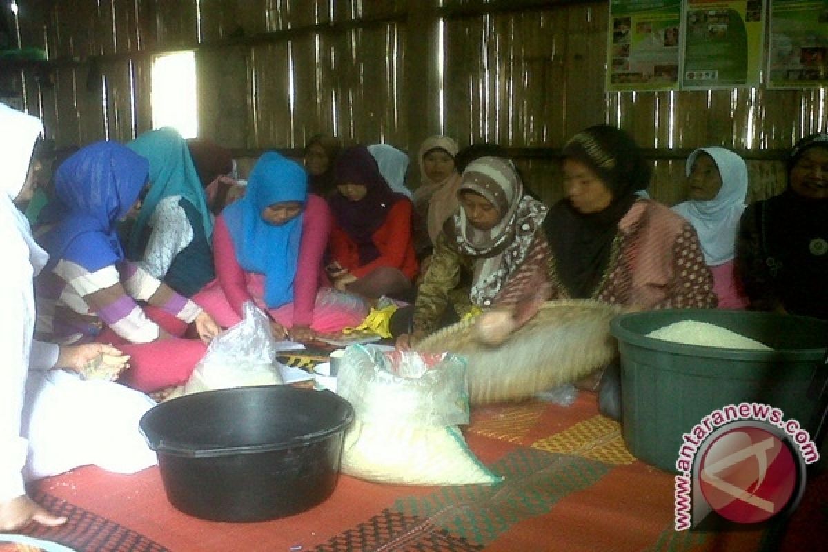 Kelompok Wanita Tani Melati Mekar Sari Kembangkan Usaha