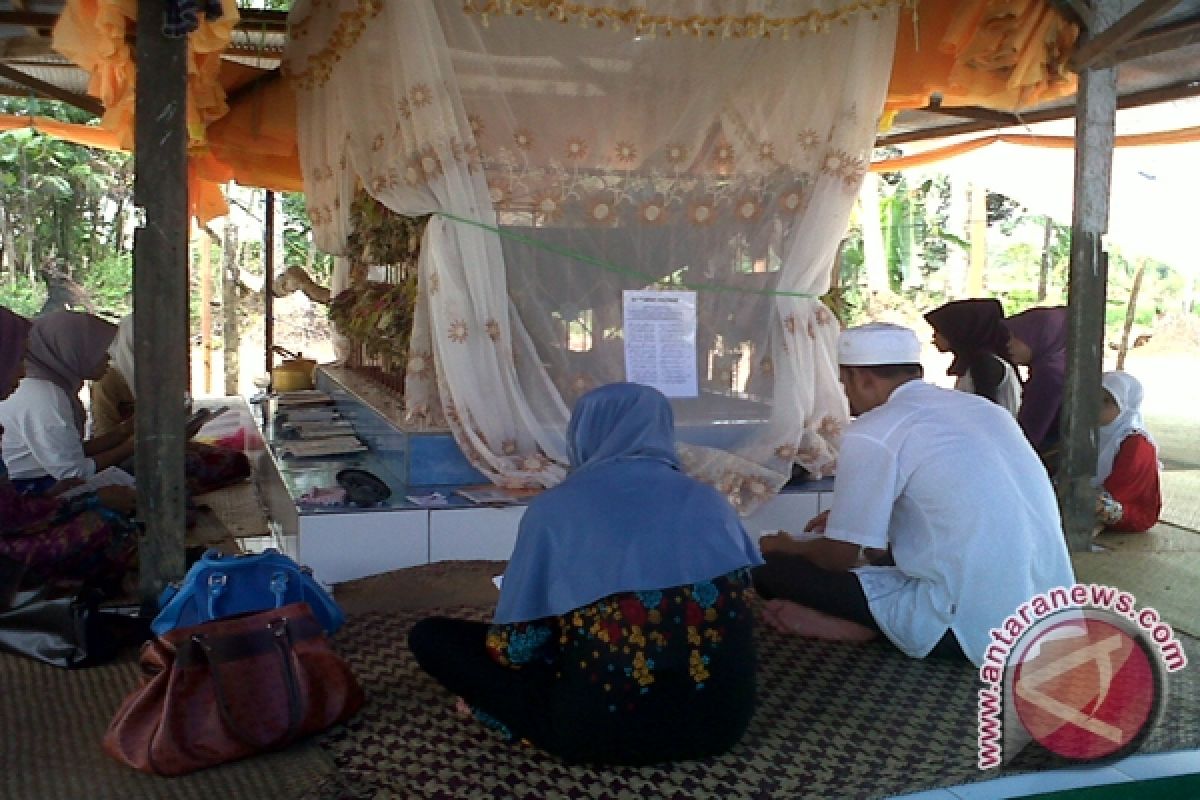 Makam Datu Dayan Akhirnya Dibongkar