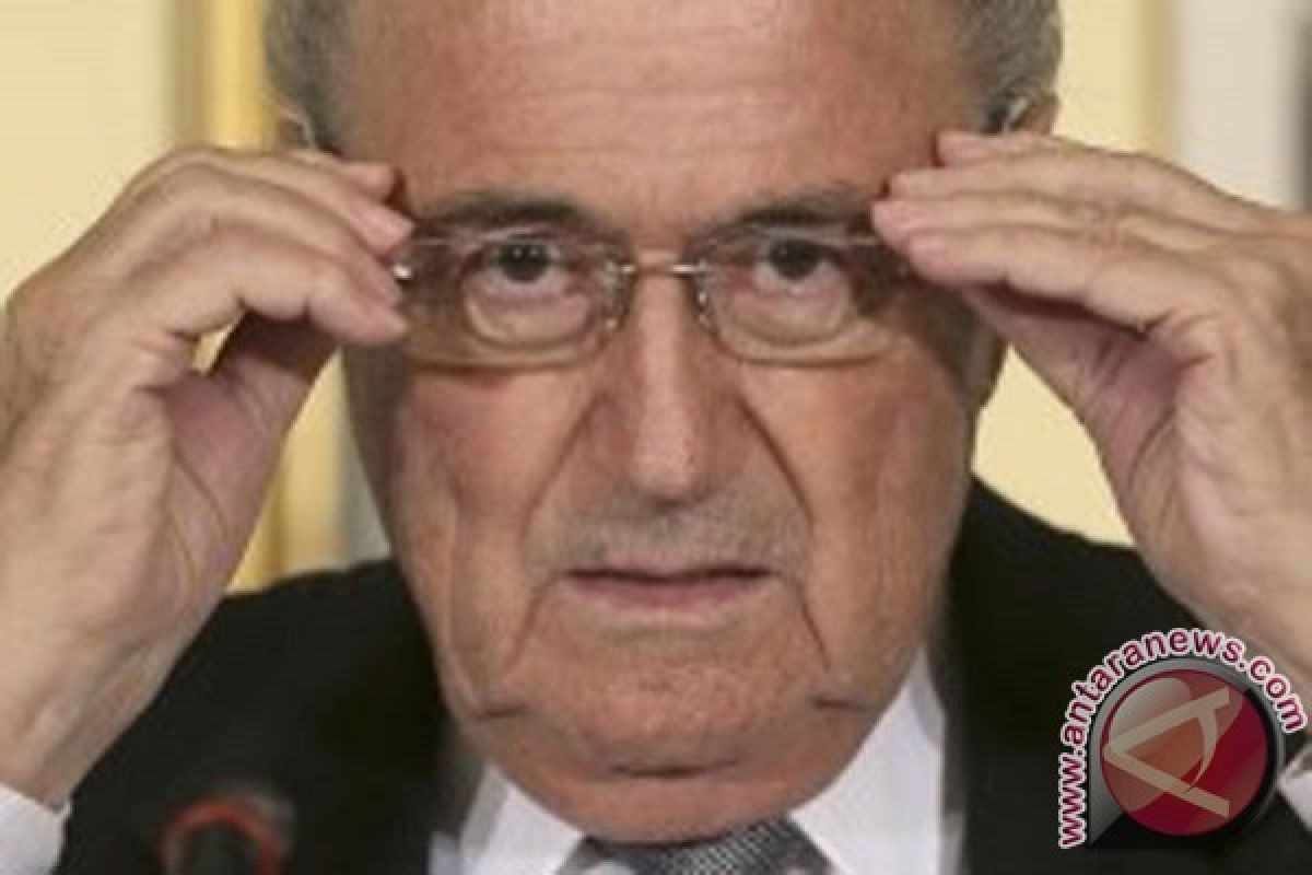 FBI menginvestigasi peran Blatter dalam kasus suap FIFA