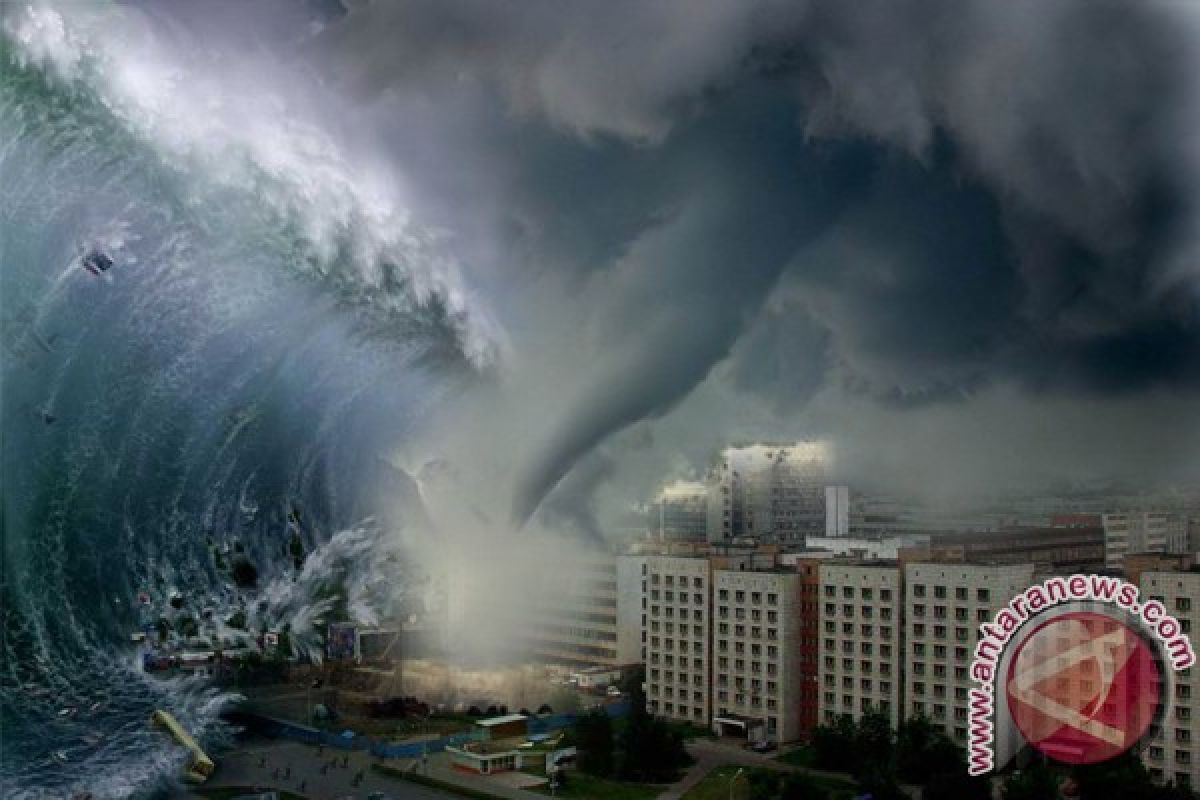 Topan Haiyan versus Tsunami 2004 