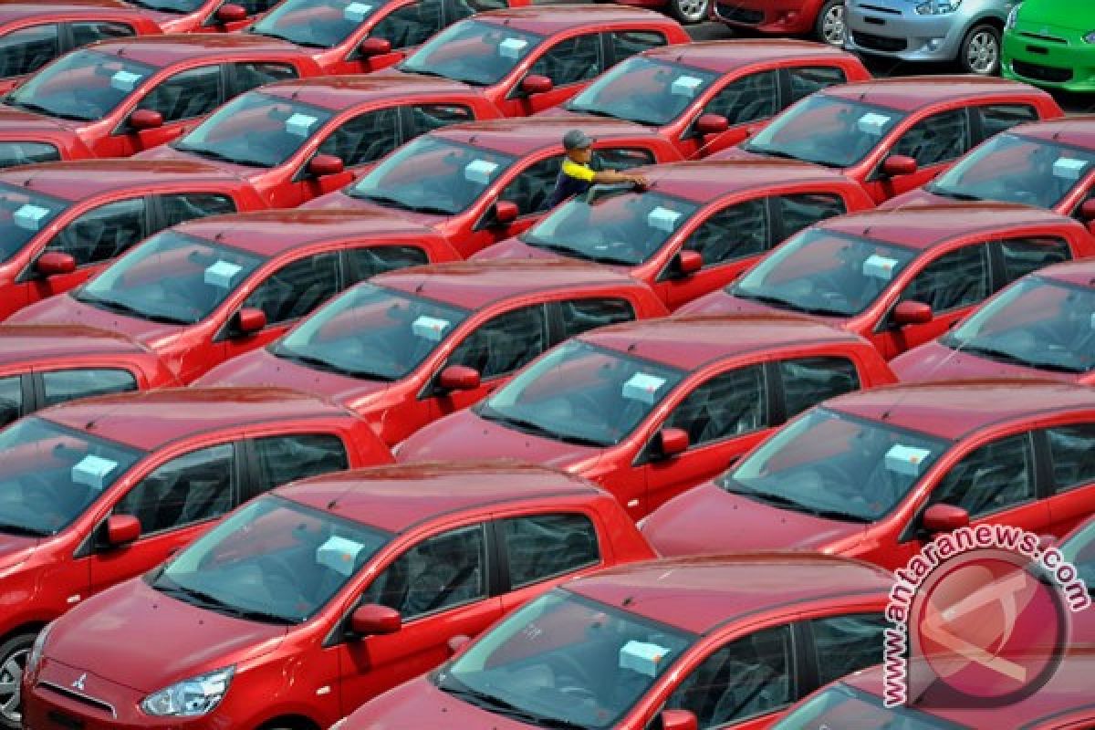 Penjualan mobil hingga Oktober tembus 1,02 juta unit