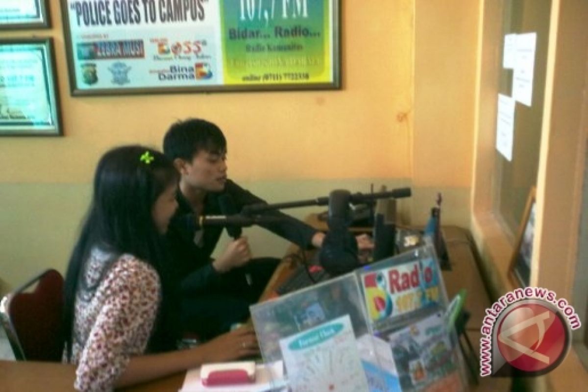 Radio komunitas UBD Palembang peringati Hari Pahlawan 