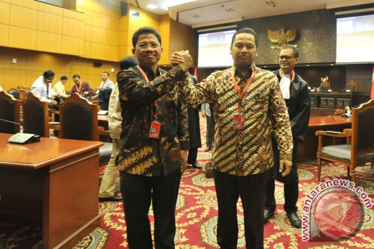 MK kukuhkan Arief-Sachrudin pemimpin definitif Tangerang