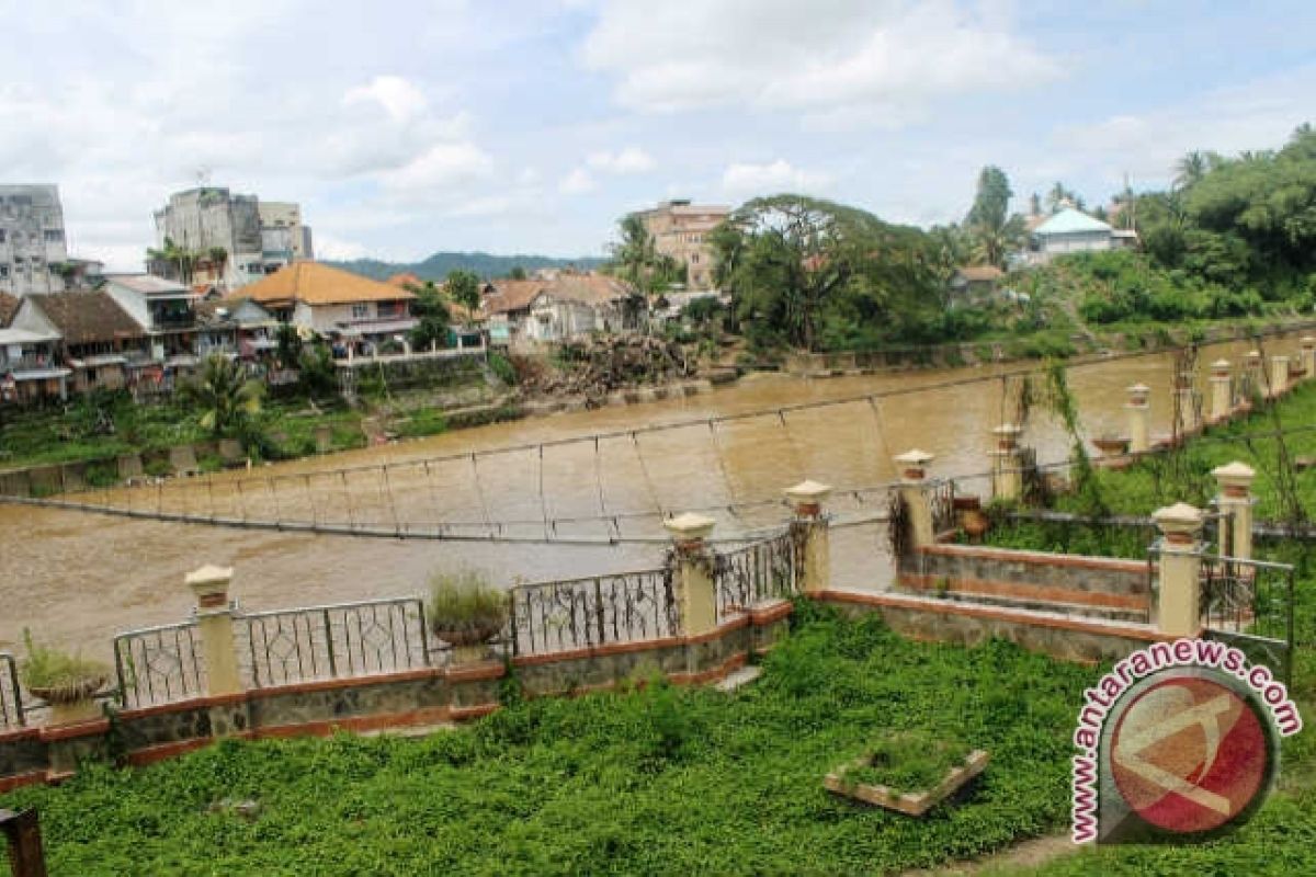 Bupati soroti masalah kebersihan kota Baturaja