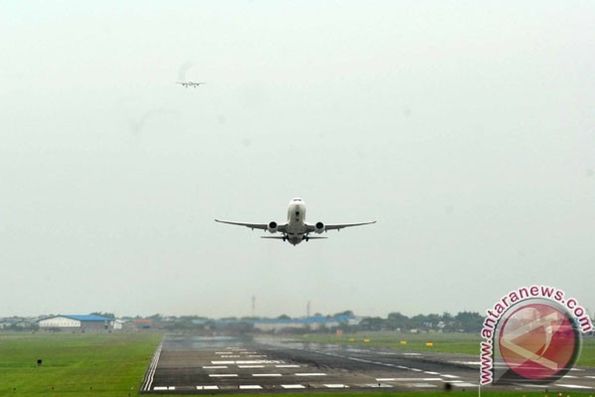 Airasia hentikan rute Pekanbaru-Medan