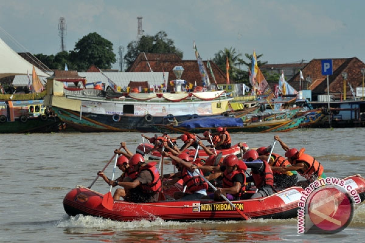 Kejuaraan Triboatton internasional di Sumsel