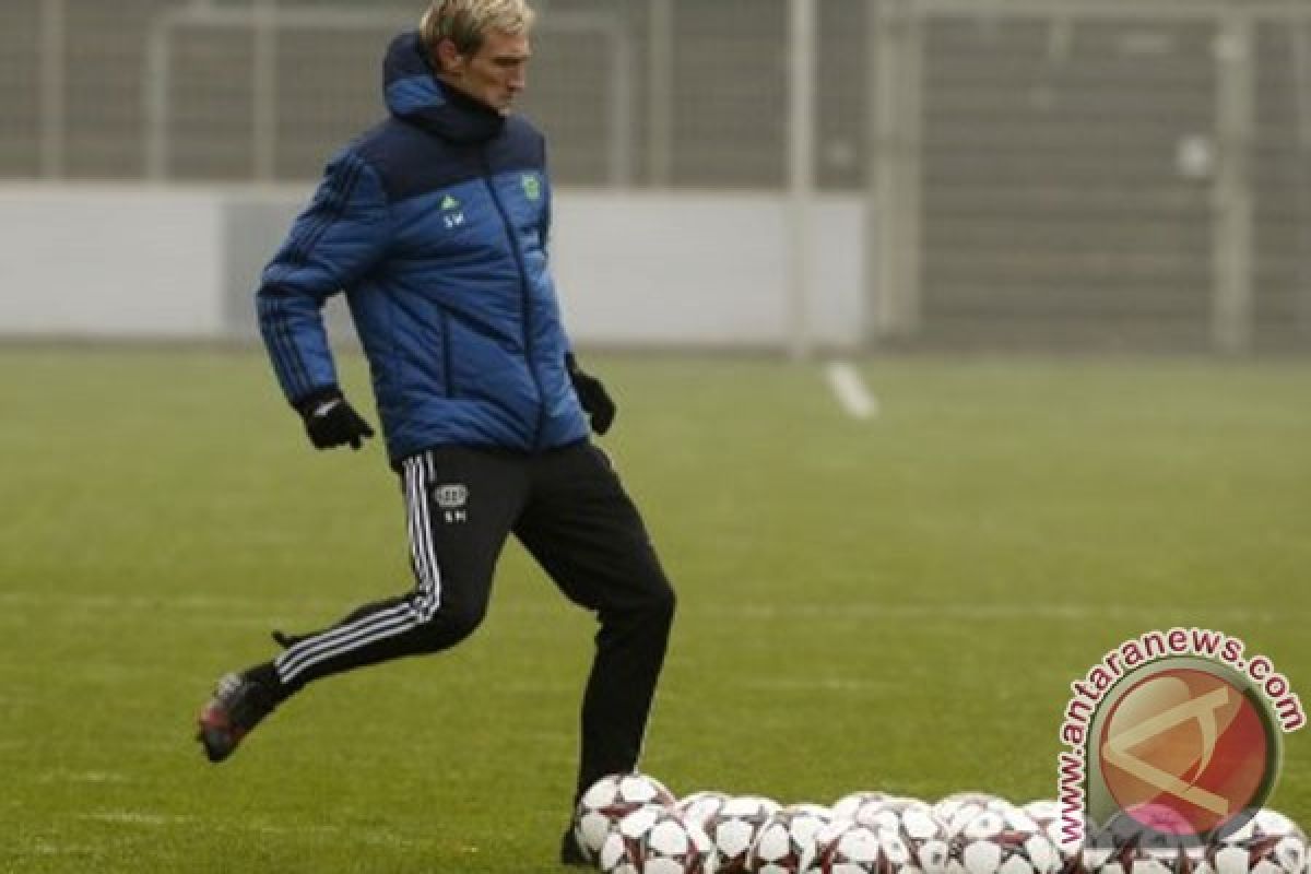 Hyypia percaya diri Leverkusen akan repotkan PSG