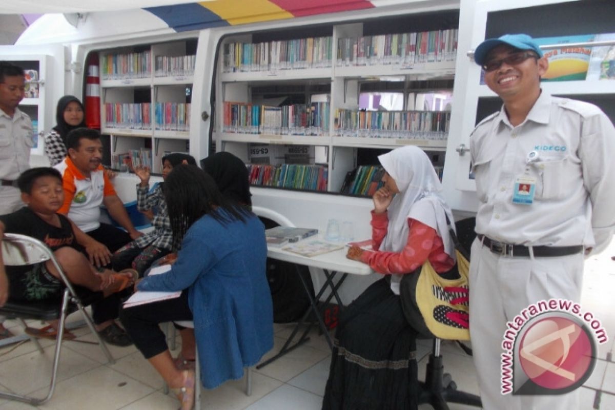 Perusahaan tambang batu bara ramaikan Pesta Buku 2013 