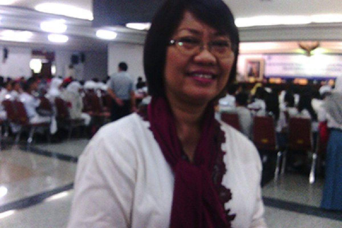 Siti Zuhro: Rangkap Jabatan Harus Diakhiri