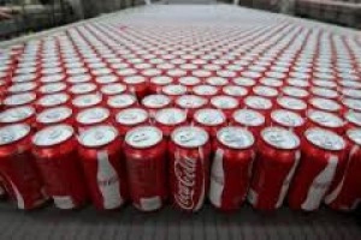Coca-Cola Konversi Mobilnya Jadi Van Listrik Hibrida